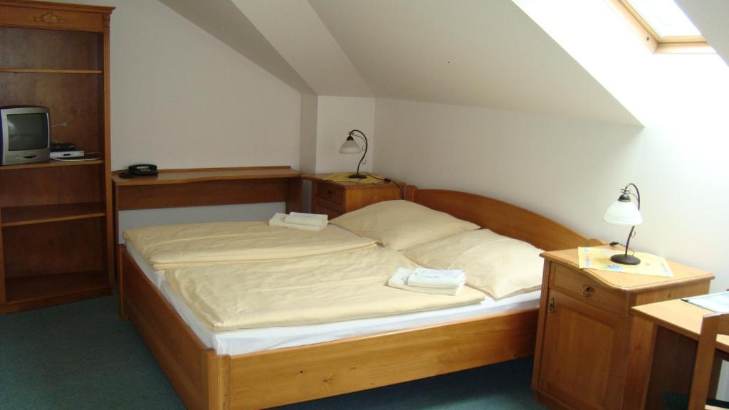 Hotel Krakonos Trutnov Room photo
