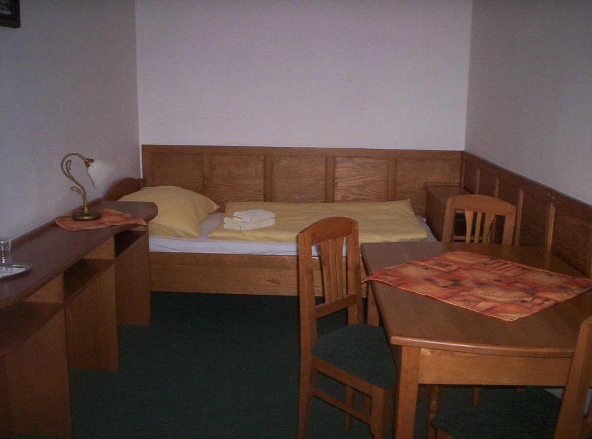 Hotel Krakonos Trutnov Exterior photo